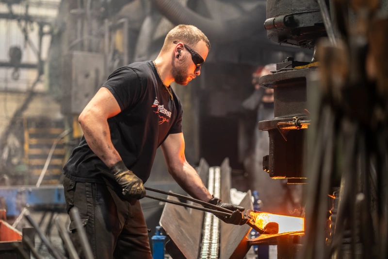 Traitement thermique pièce industrielle forgée